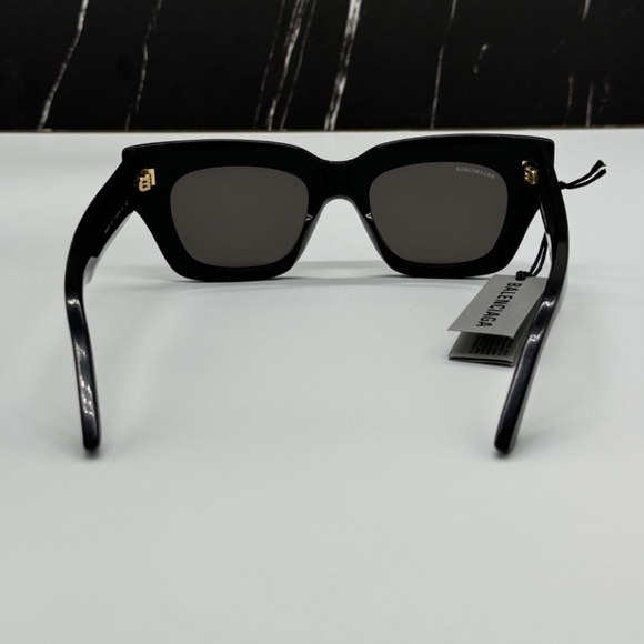 NEW BB0234S 001 BALENCIAGA SQUARE BLACK WOMEN SUNGLASSES - Picture 7 of 11